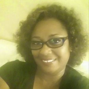 Meet your Posher, Jacqueline